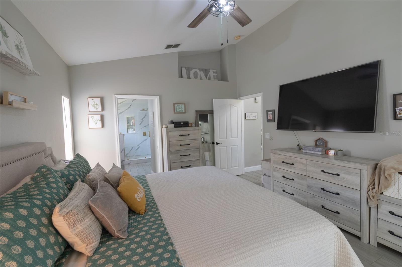 1635 LEDGESTONE DR, BRANDON, FL, 33511
