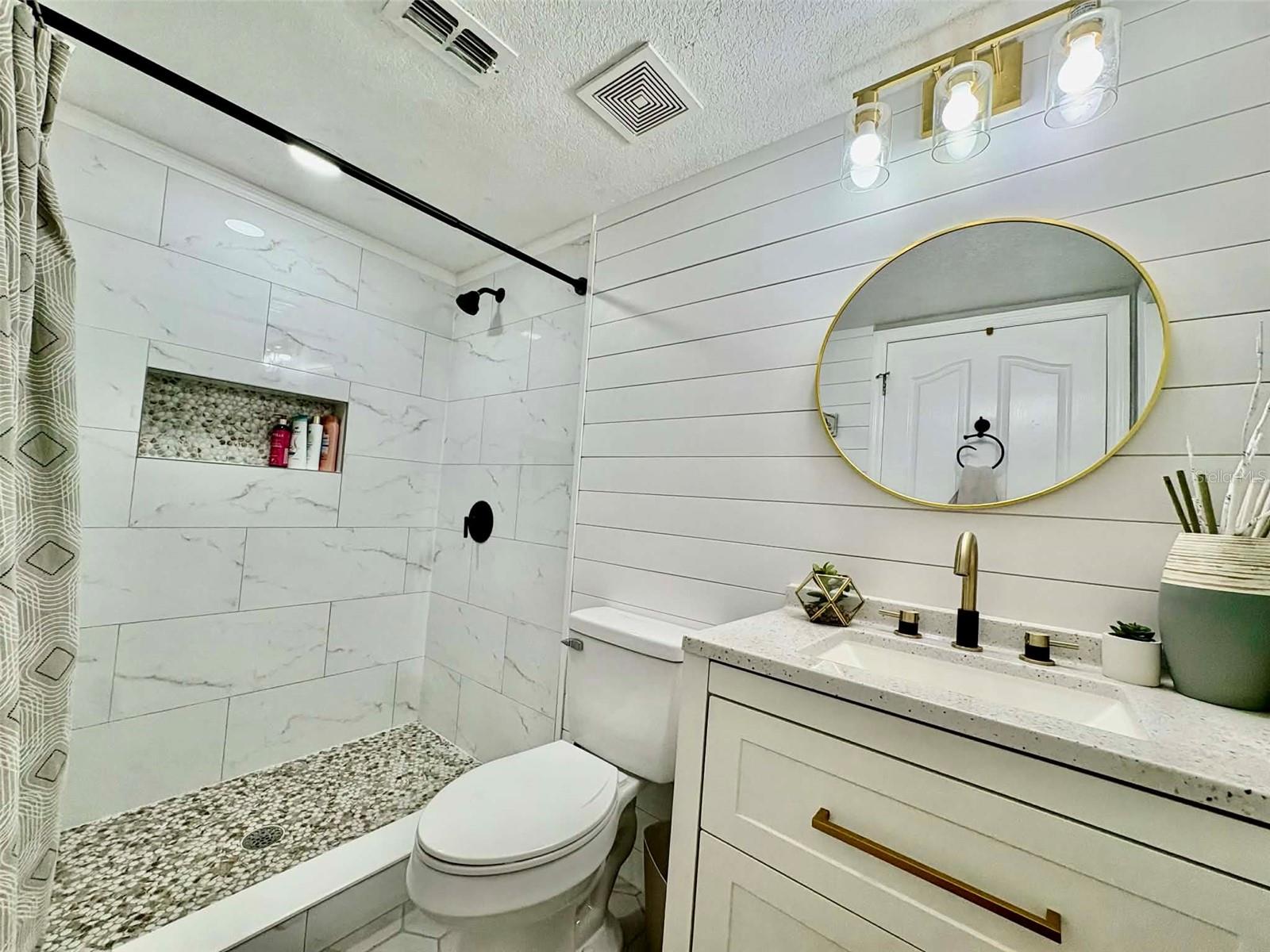 1635 LEDGESTONE DR, BRANDON, FL, 33511