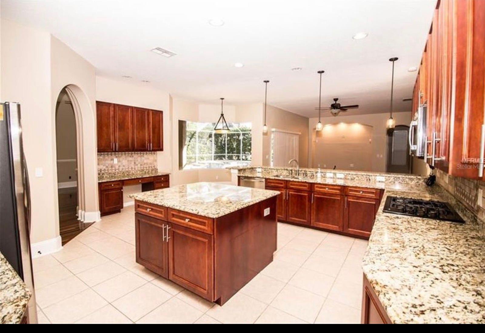 2620 MILLHOPPER AVE, WESLEY CHAPEL, FL, 33544