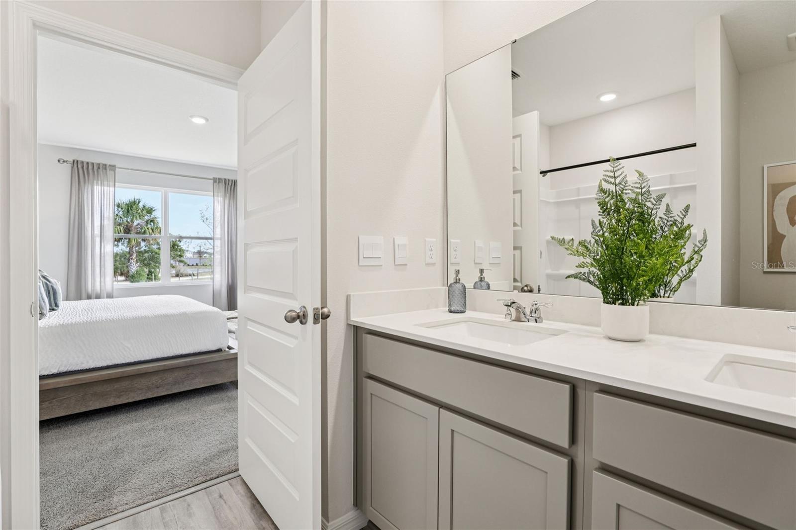 5561 TAVERNA LOOP, WINTER HAVEN, FL, 33884