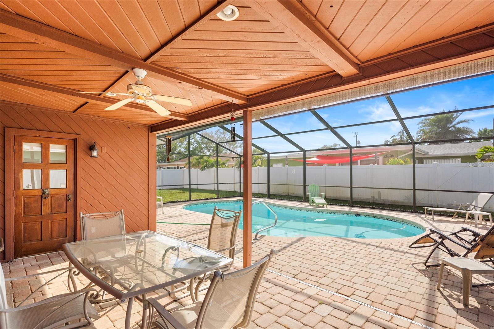 1768 HARBOR CIR E, LARGO, FL, 33770