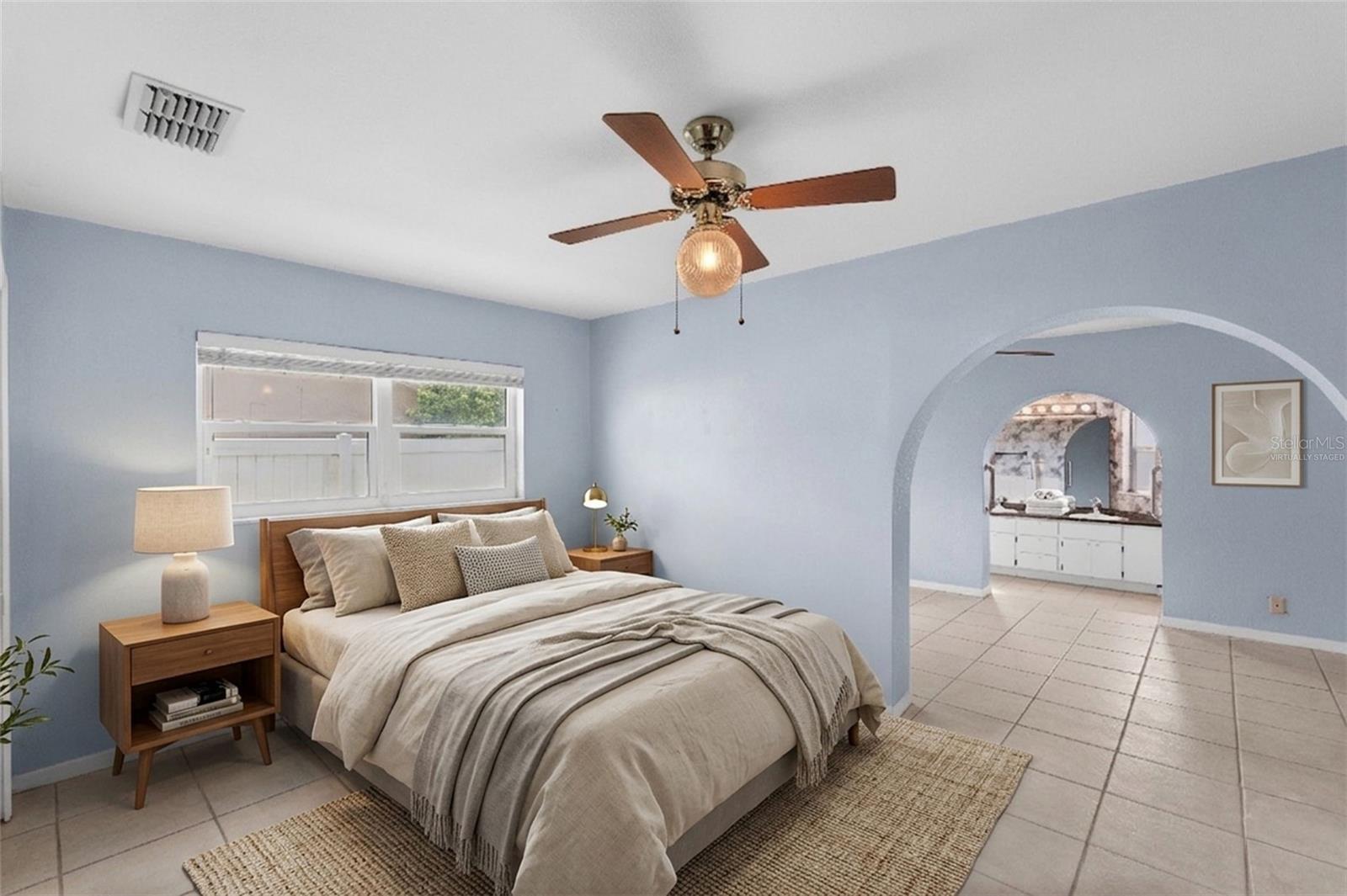 1768 HARBOR CIR E, LARGO, FL, 33770