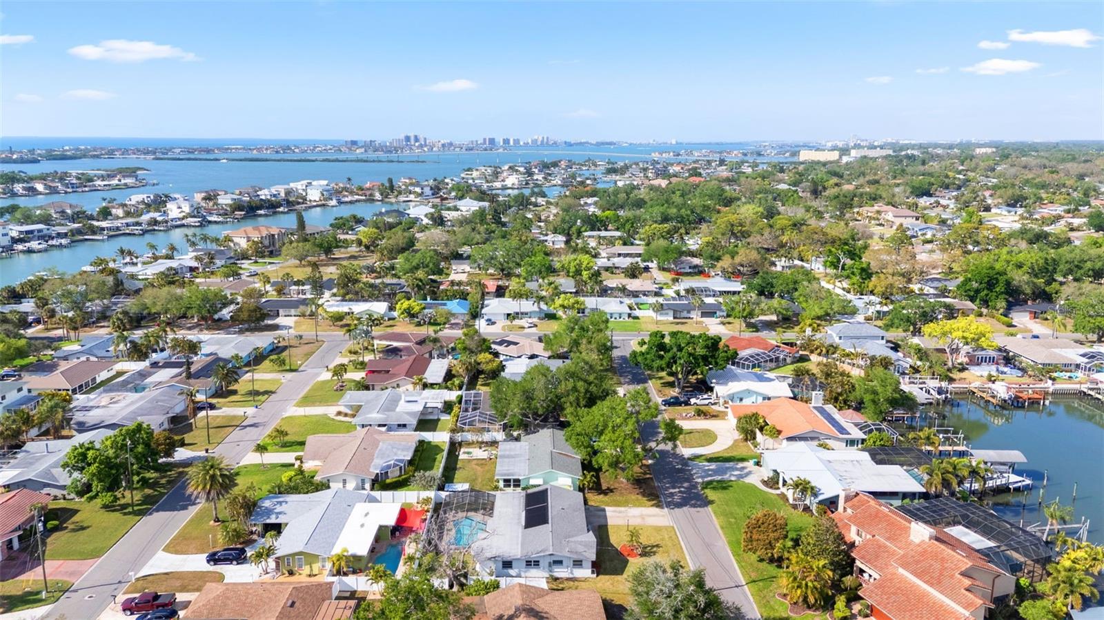 1768 HARBOR CIR E, LARGO, FL, 33770