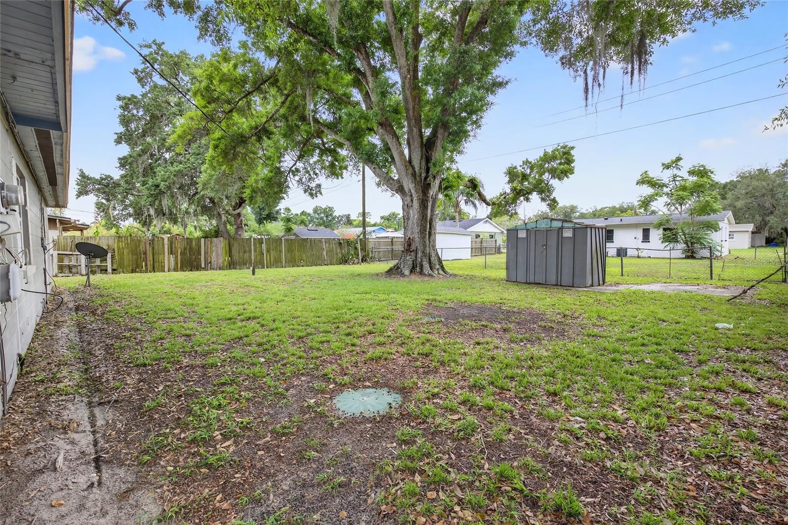 1232 WOODLAND AVE, LAKELAND, FL, 33801