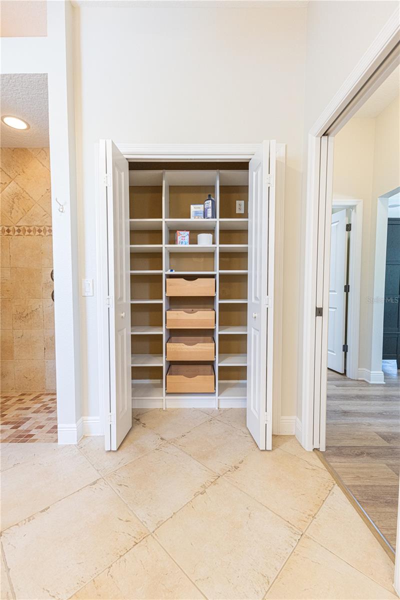 10517 NE 27TH ST, OXFORD, FL, 34484