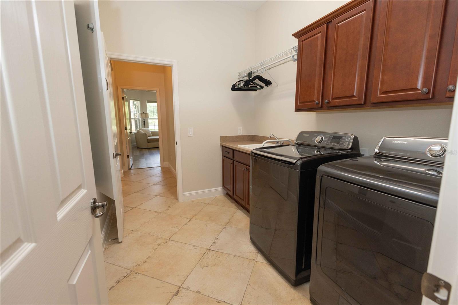 10517 NE 27TH ST, OXFORD, FL, 34484