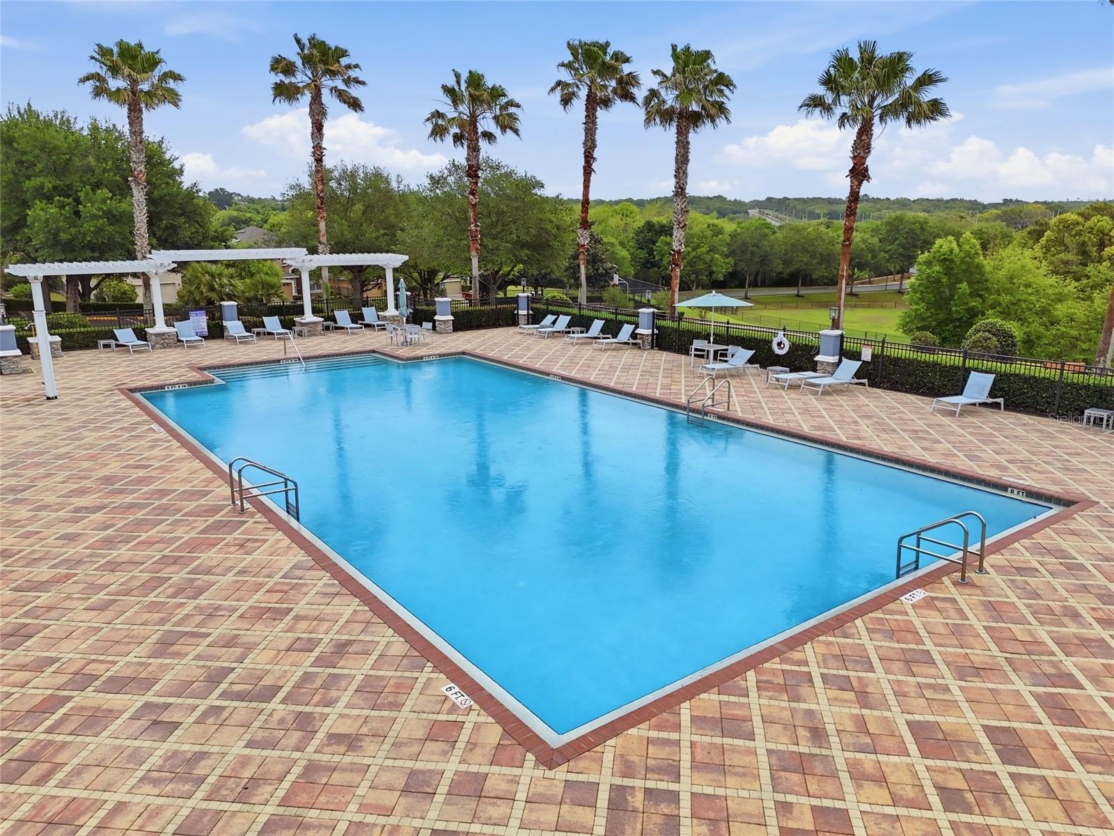 877 HARING LANE, MOUNT DORA, FL, 32757