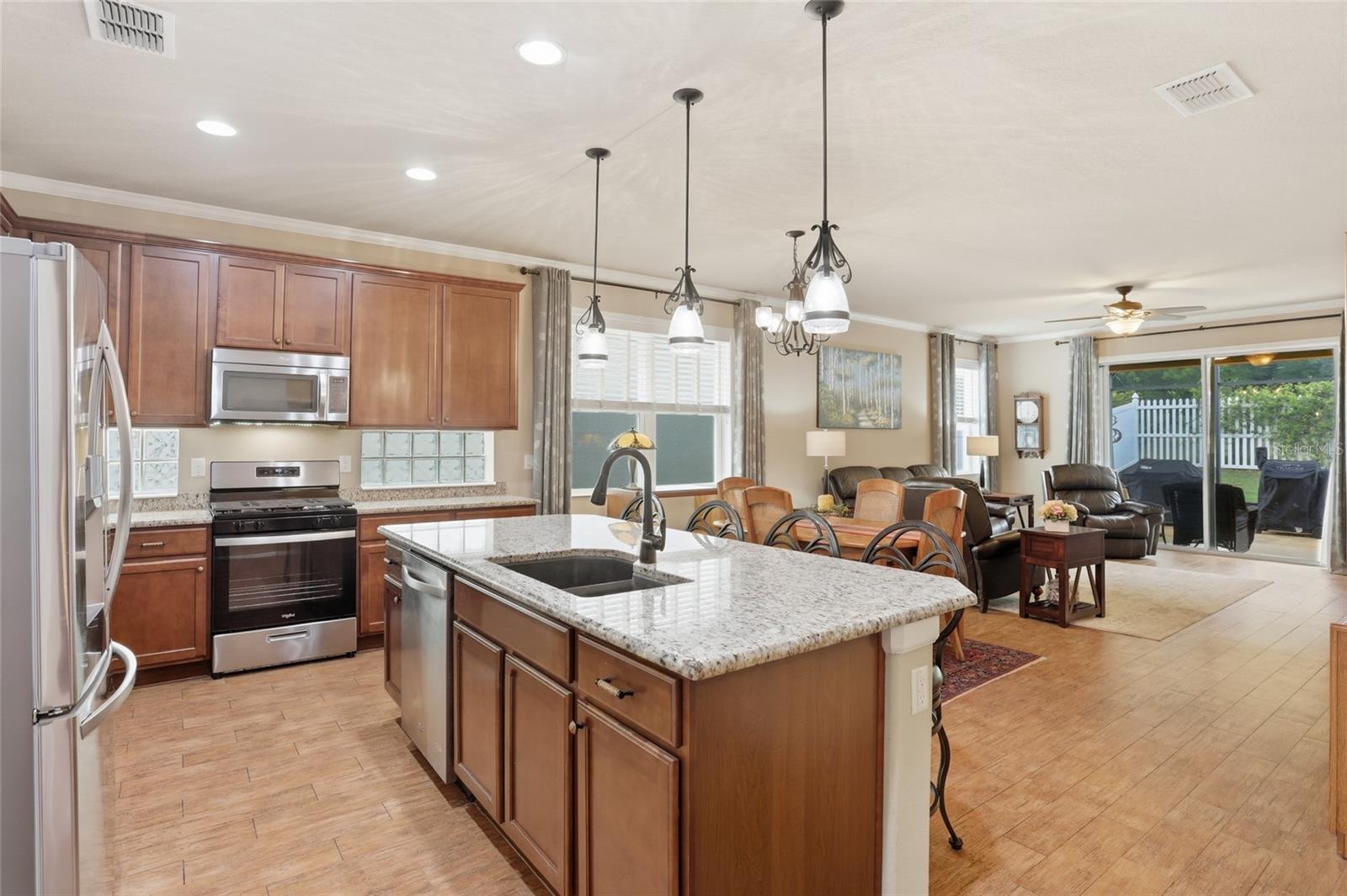 877 HARING LANE, MOUNT DORA, FL, 32757