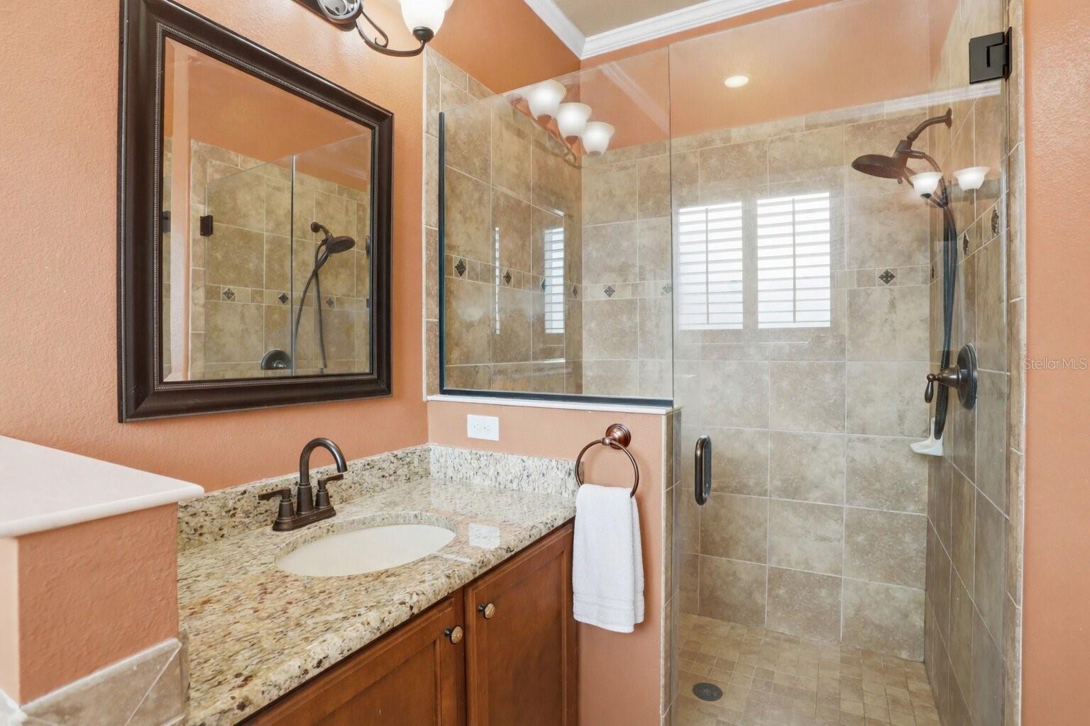 877 HARING LANE, MOUNT DORA, FL, 32757
