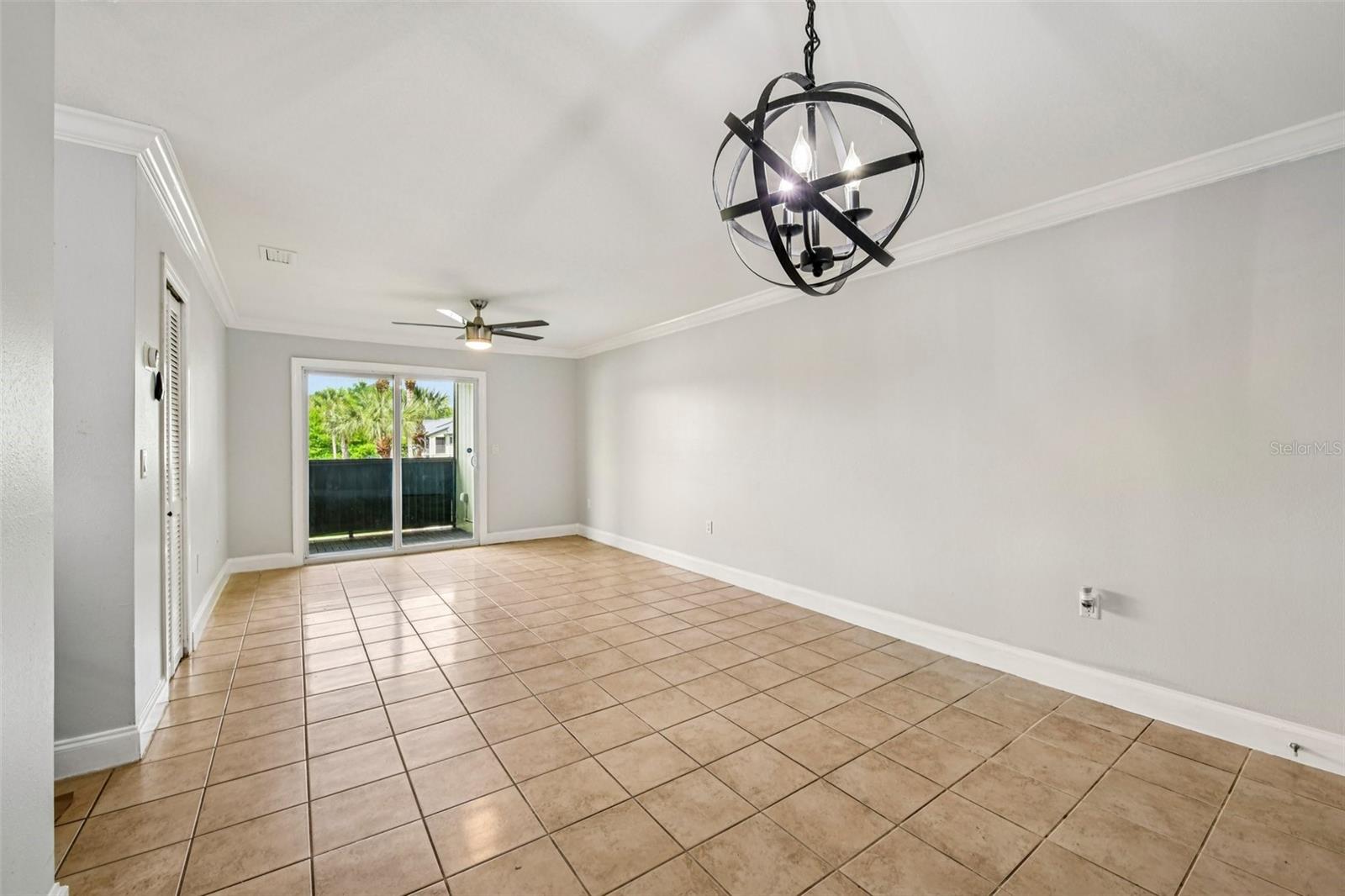 926 LAKE DESTINY RD #F, ALTAMONTE SPRINGS, FL, 32714