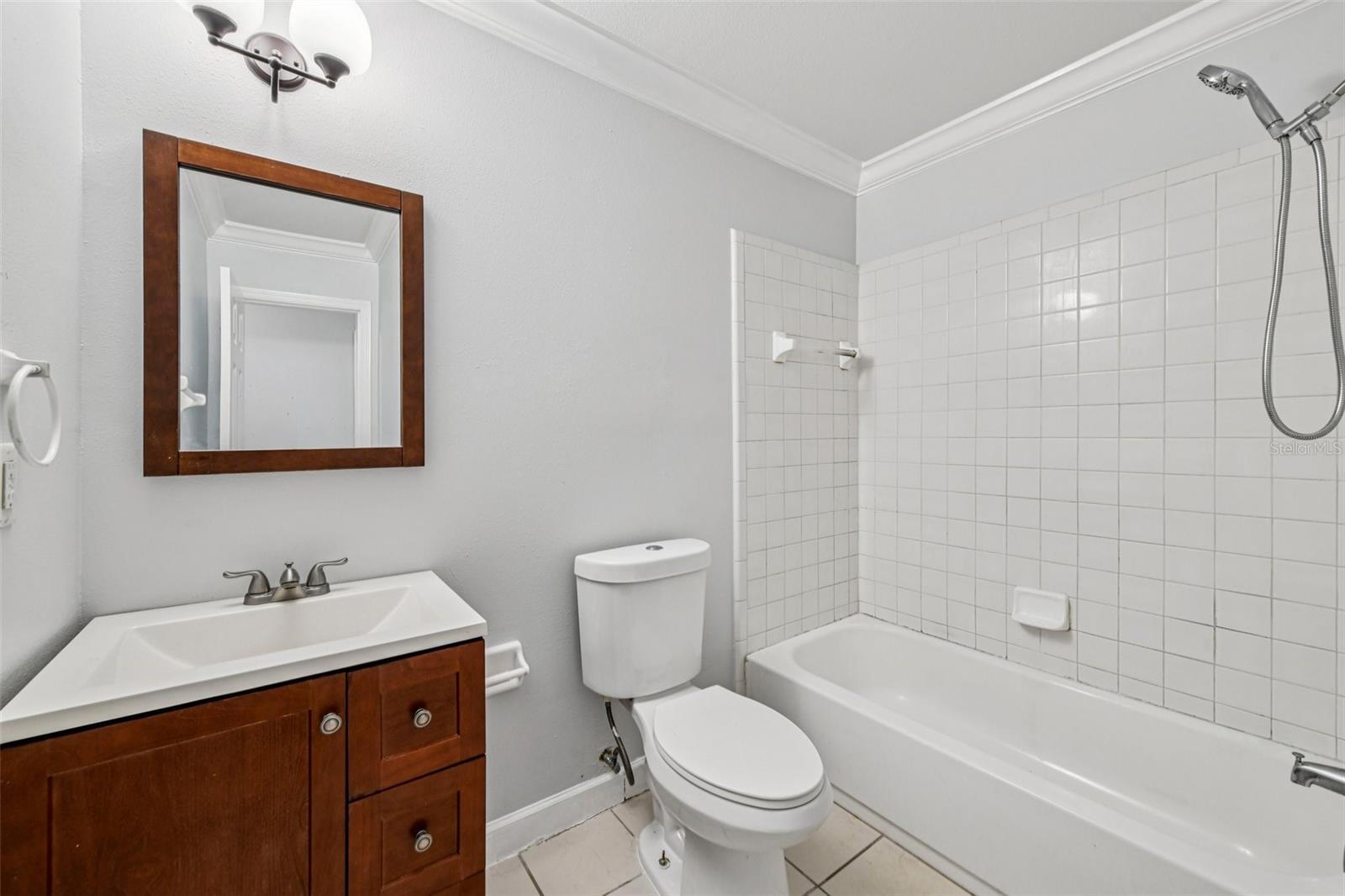 926 LAKE DESTINY RD #F, ALTAMONTE SPRINGS, FL, 32714