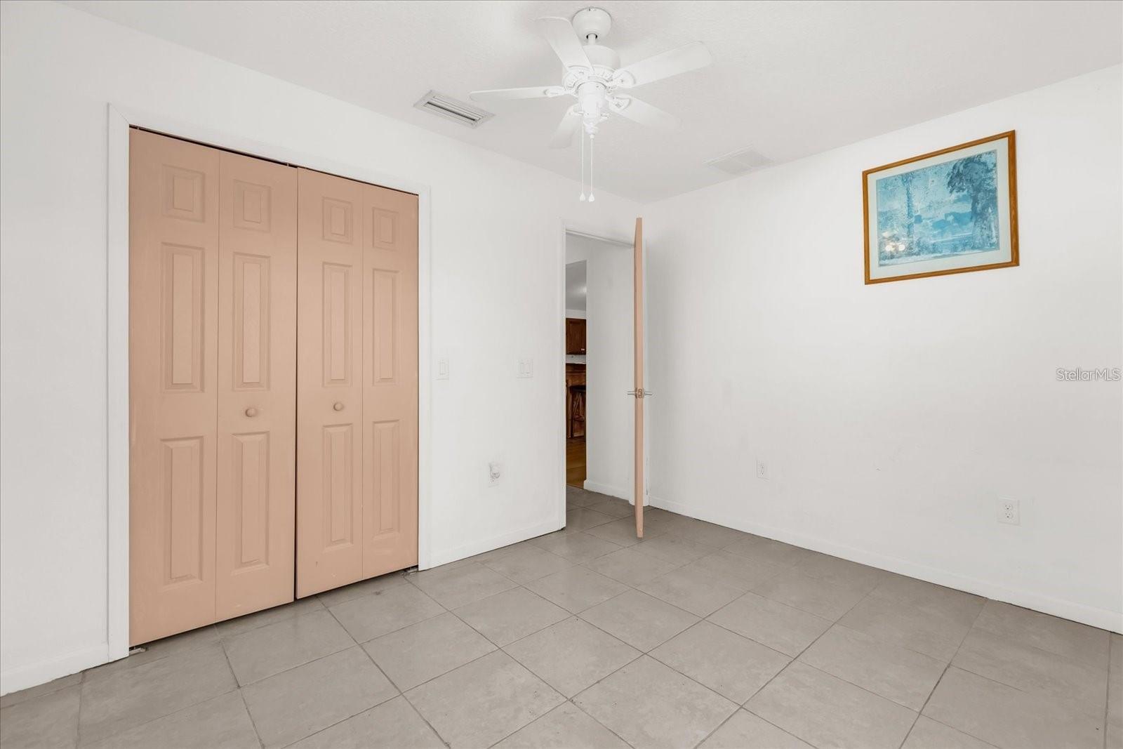 910 W RICH DR, MOUNT DORA, FL, 32757