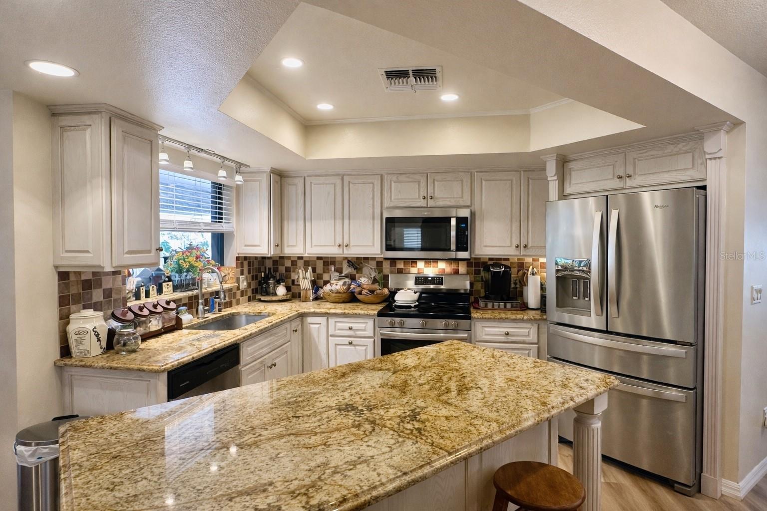 232 COLLEGE GROVE CIR NE, WINTER HAVEN, FL, 33881
