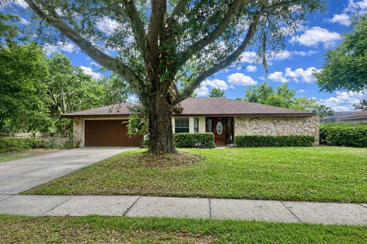 232 COLLEGE GROVE CIR NE, WINTER HAVEN, FL, 33881
