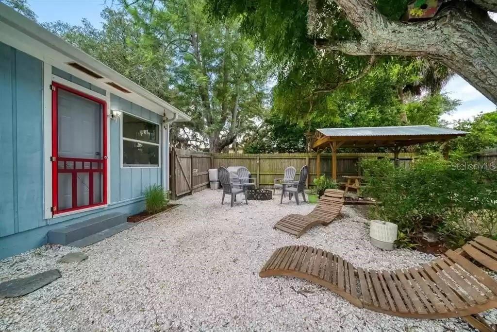 1930 DOUGLAS AVE, CLEARWATER, FL, 33755