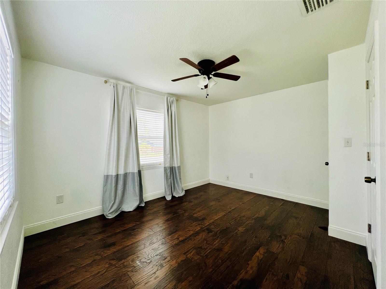 1930 DOUGLAS AVE, CLEARWATER, FL, 33755