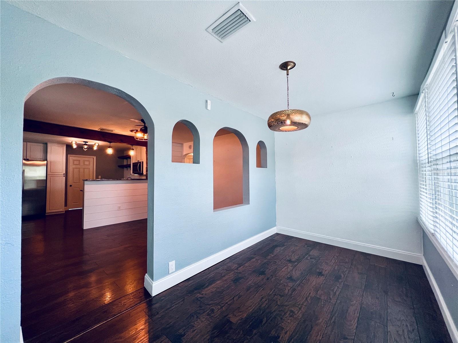1930 DOUGLAS AVE, CLEARWATER, FL, 33755