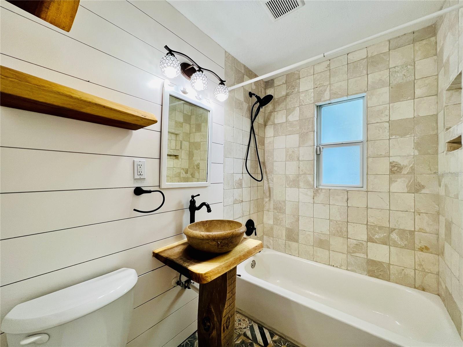 1930 DOUGLAS AVE, CLEARWATER, FL, 33755