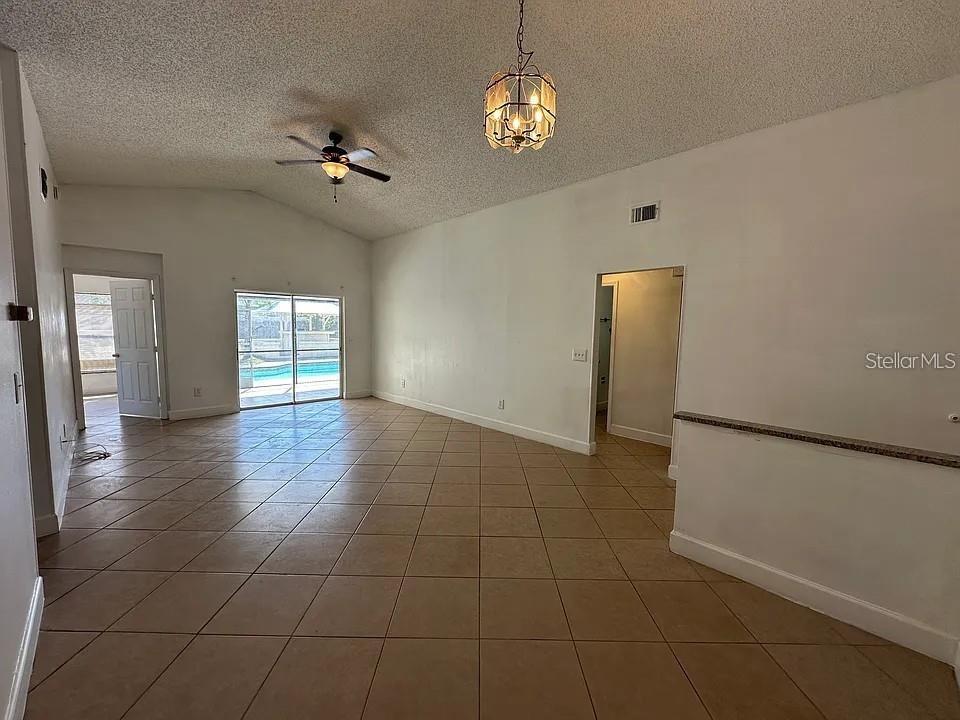 13624 LARAWAY DR, RIVERVIEW, FL, 33579