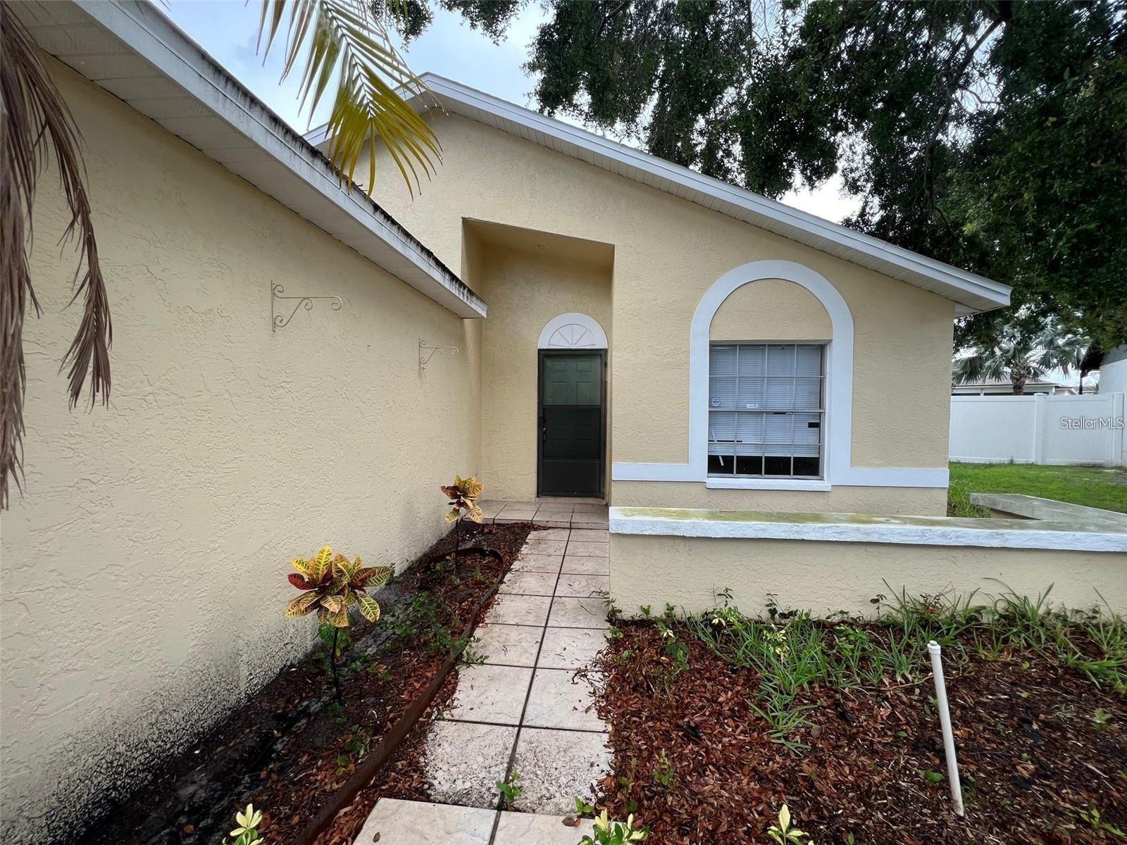 13624 LARAWAY DR, RIVERVIEW, FL, 33579