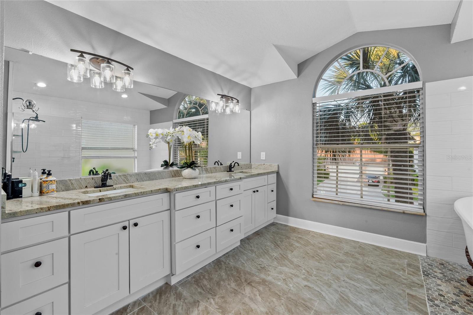 15618 SHOAL CREEK PL, ODESSA, FL, 33556