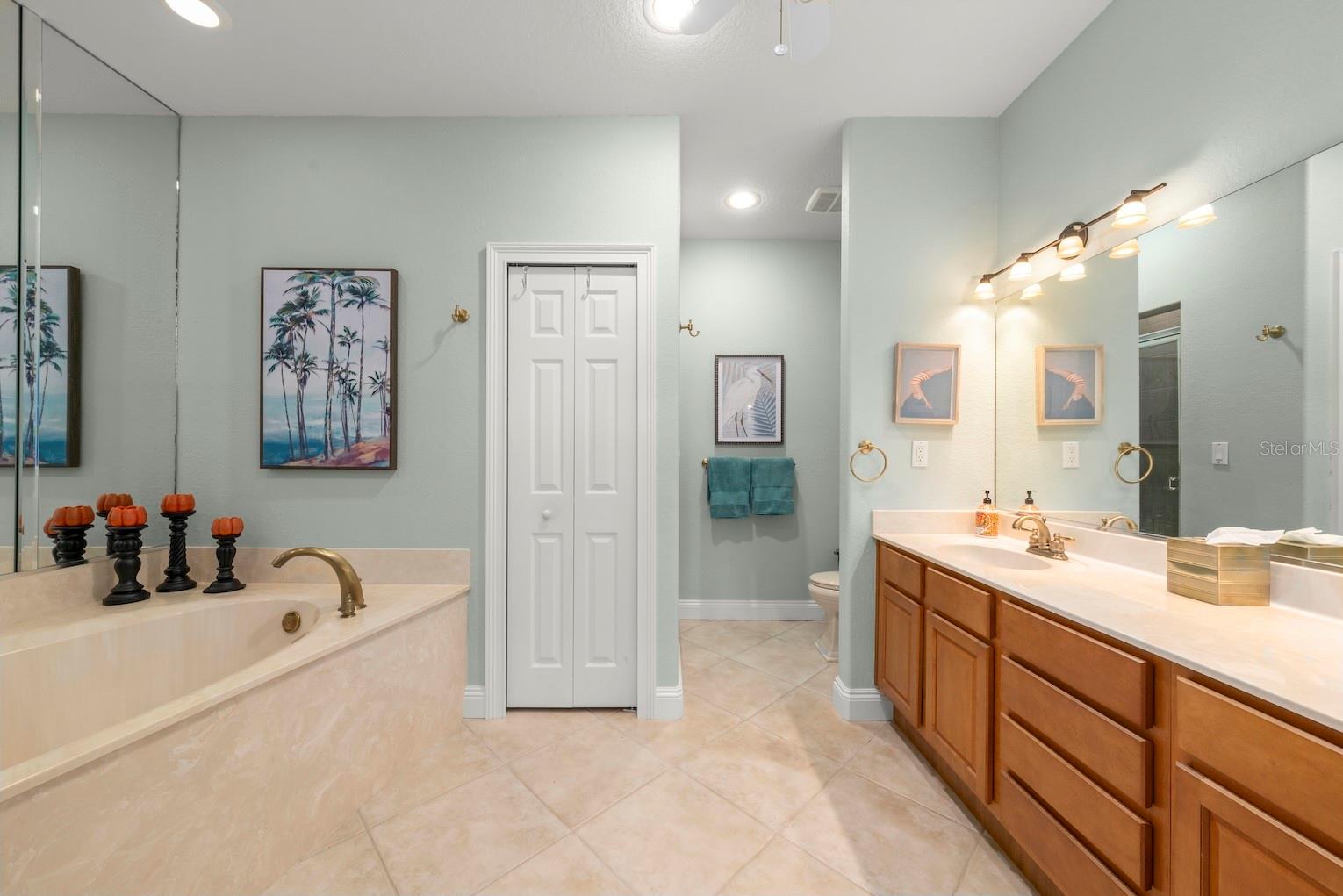 1202 JESSIE HARBOR DR #1204, OSPREY, FL, 34229