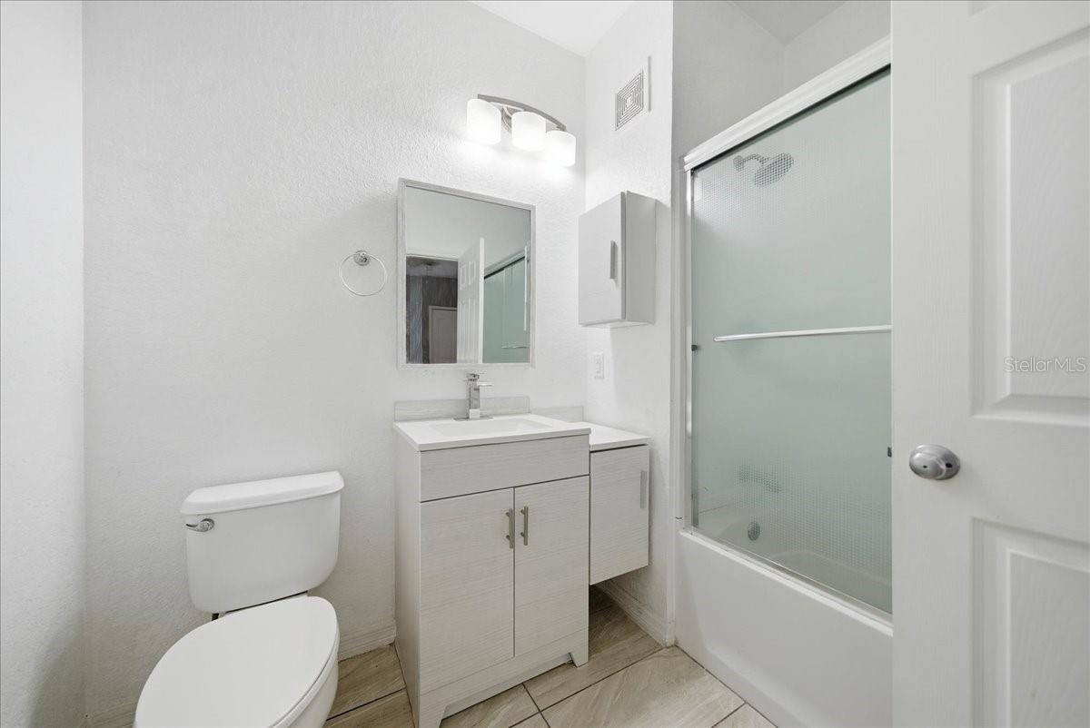 6141 METROWEST BLVD #207, ORLANDO, FL, 32835