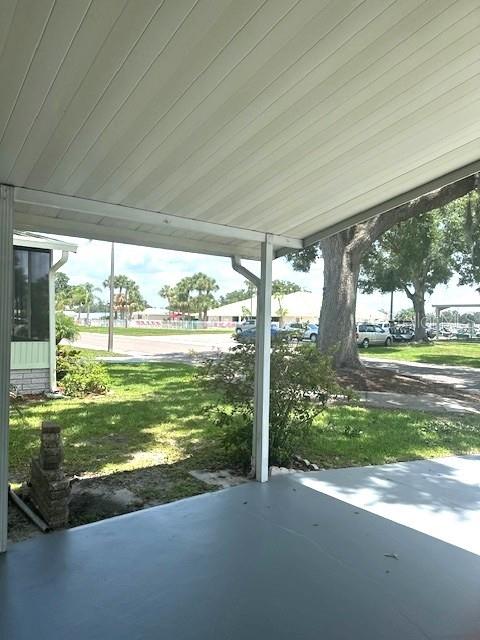 6456 PRESIDENTIAL CIR, ZEPHYRHILLS, FL, 33540