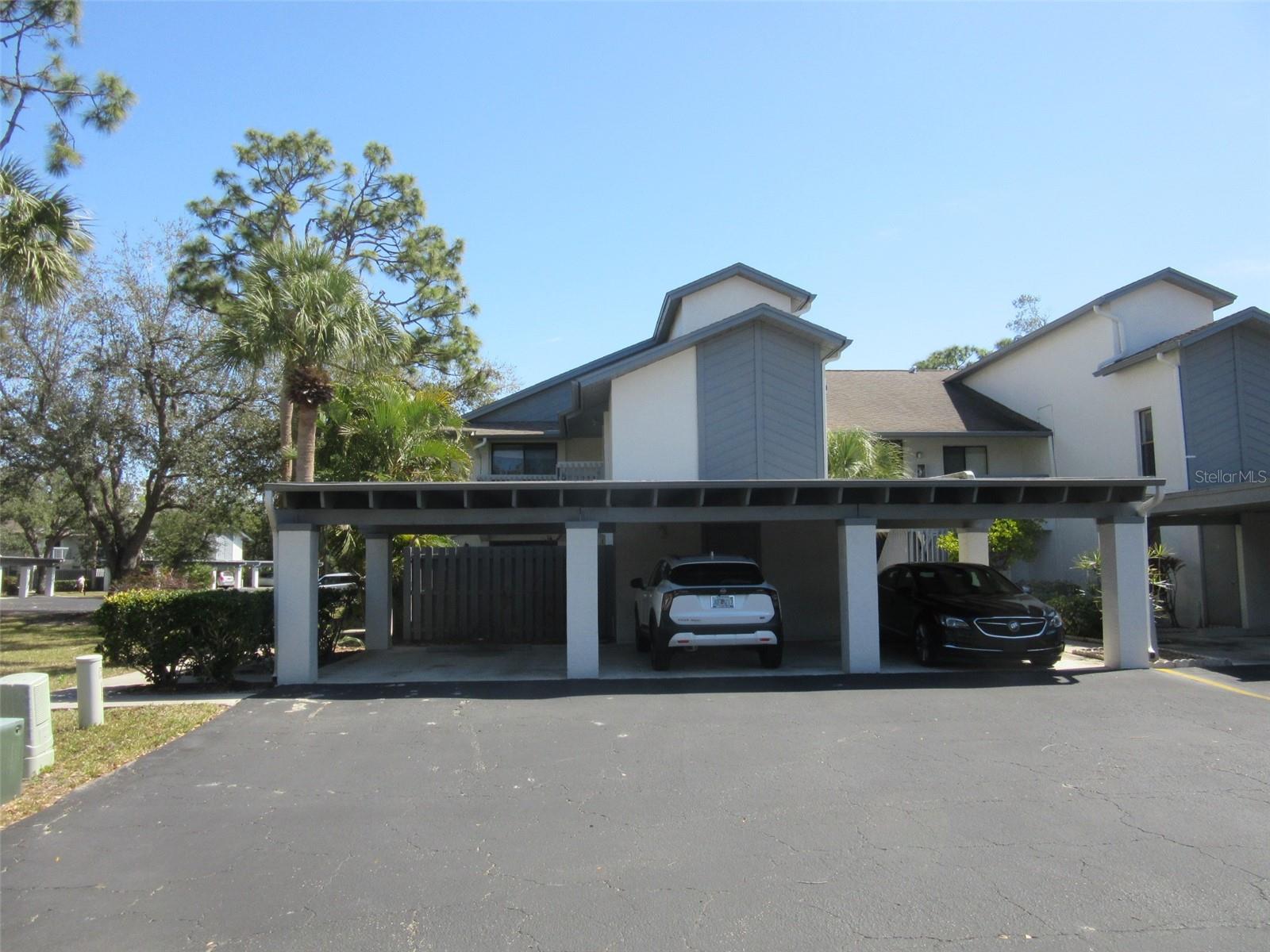 17455 OVERHILL DR #B, FORT MYERS, FL, 33908