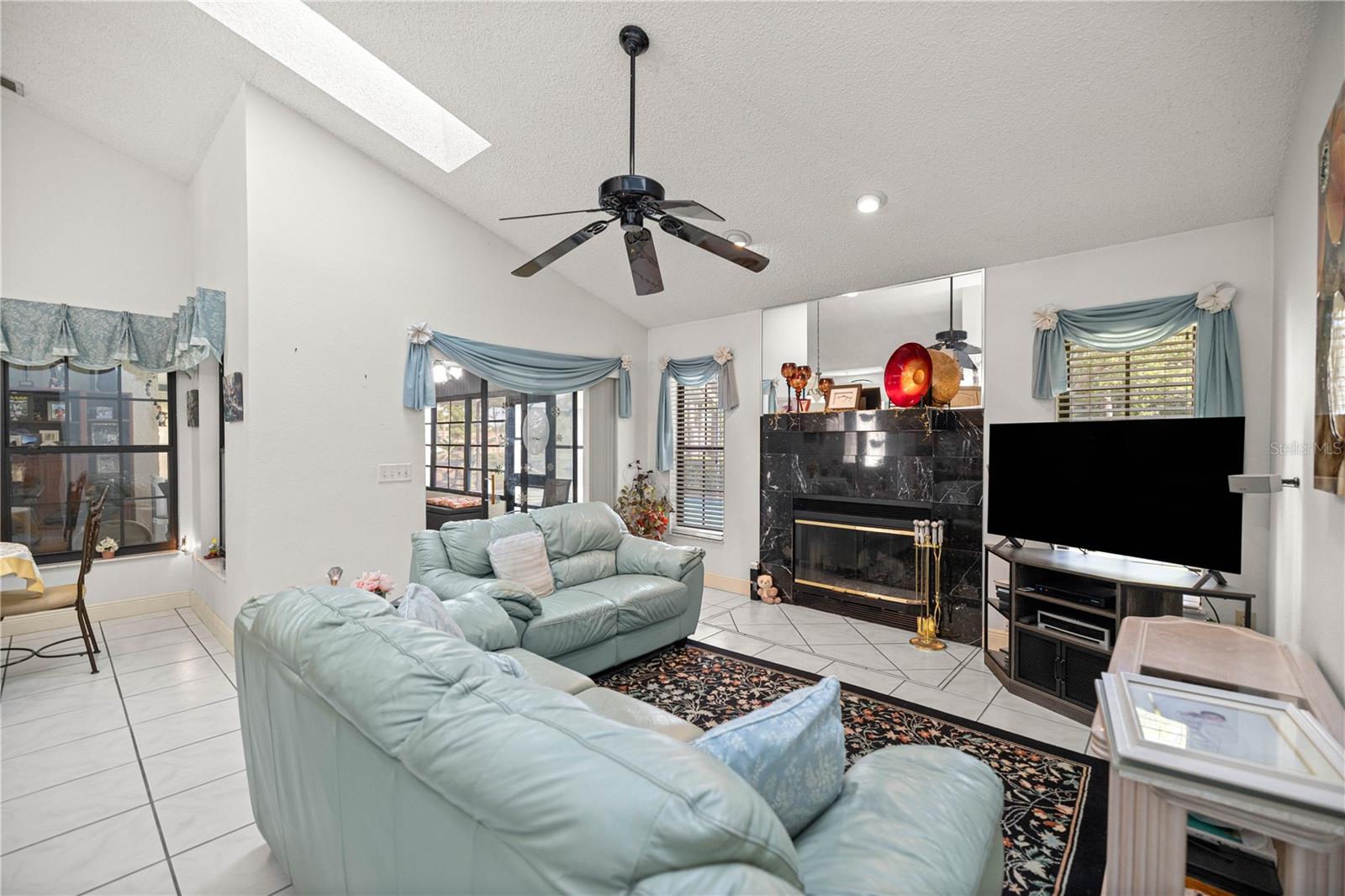 36 SE CHINICA DR, SUMMERFIELD, FL, 34491