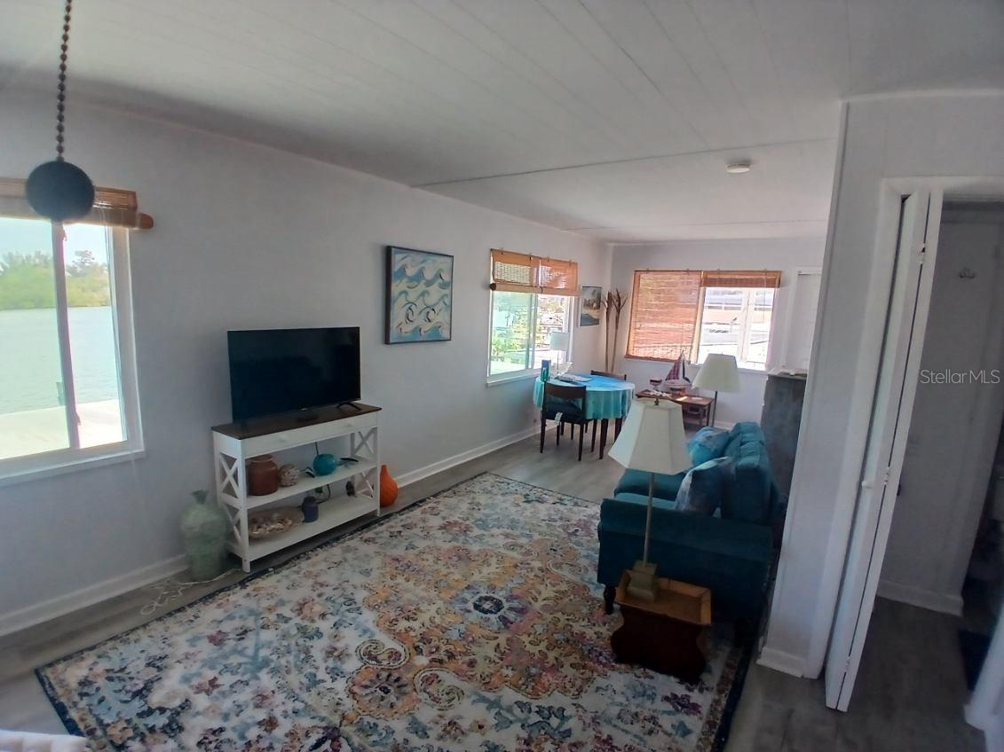 18213 GULF BLVD #A, REDINGTON SHORES, FL, 33708