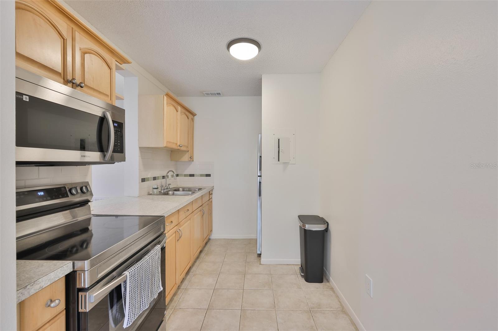 284 115TH AVE N #3, ST PETERSBURG, FL, 33716