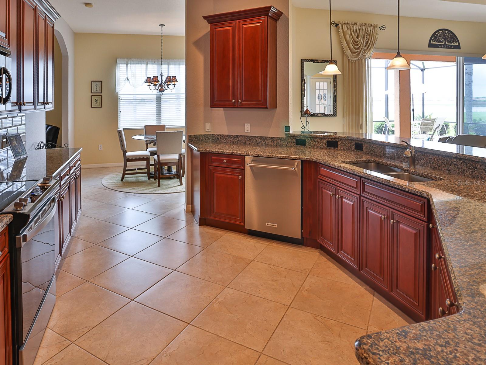 5268 PEBBLE BEACH BLVD, WINTER HAVEN, FL, 33884