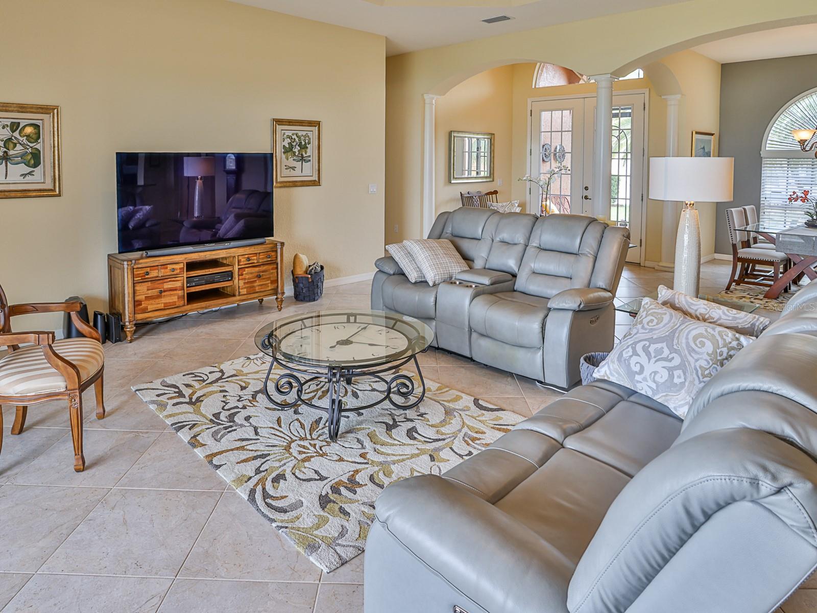 5268 PEBBLE BEACH BLVD, WINTER HAVEN, FL, 33884