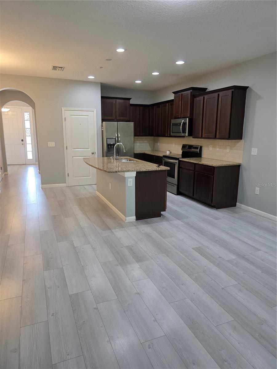 2431 MIDNIGHT PEARL DR, SARASOTA, FL, 34240