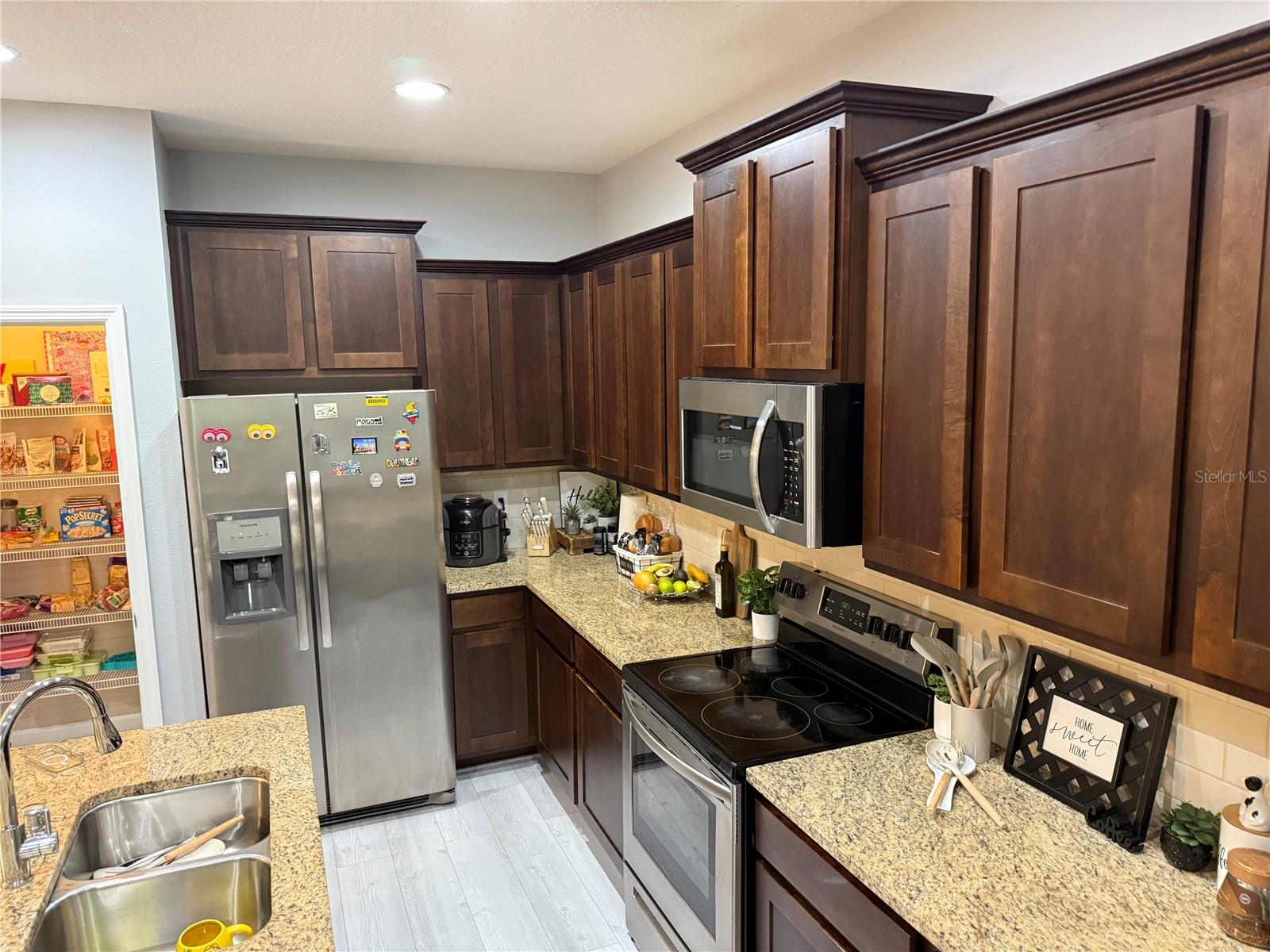 2431 MIDNIGHT PEARL DR, SARASOTA, FL, 34240