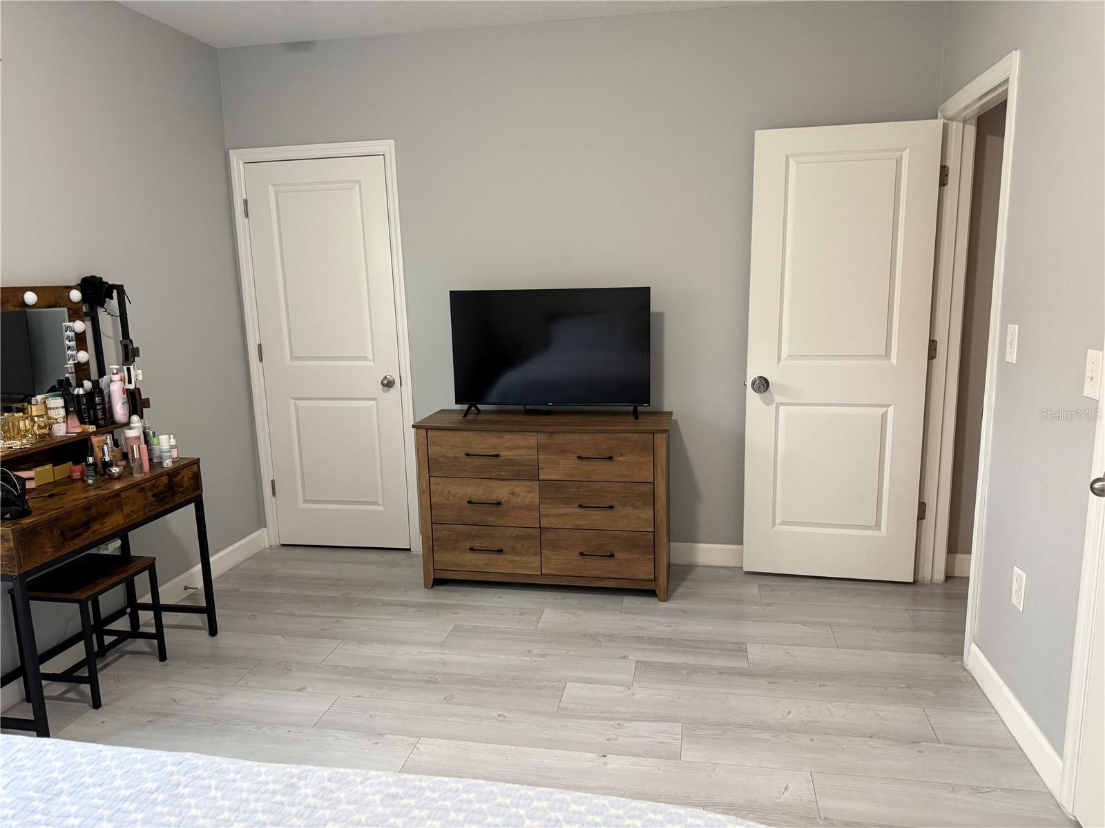 2431 MIDNIGHT PEARL DR, SARASOTA, FL, 34240