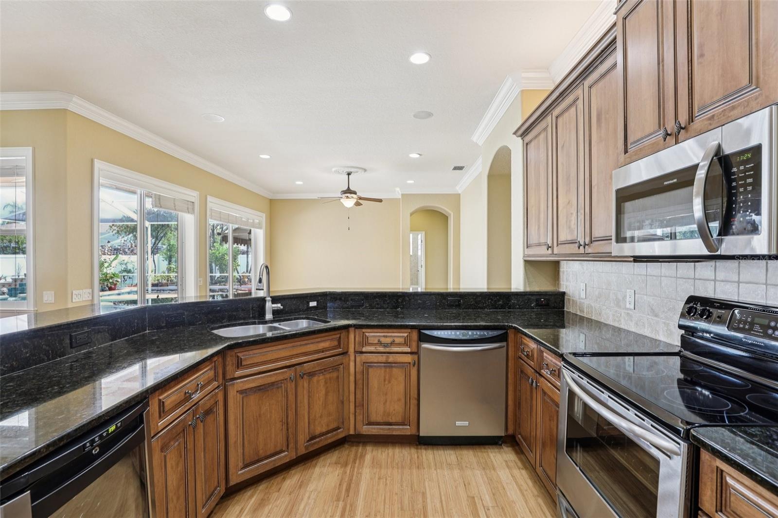5561 PEBBLE BEACH DR, LAKELAND, FL, 33812