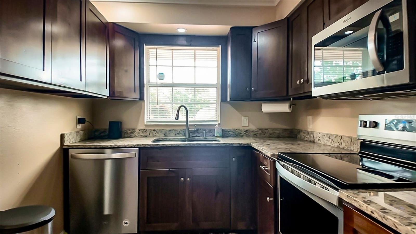6837 EDGEFIELD LANE, ORLANDO, FL, 32822