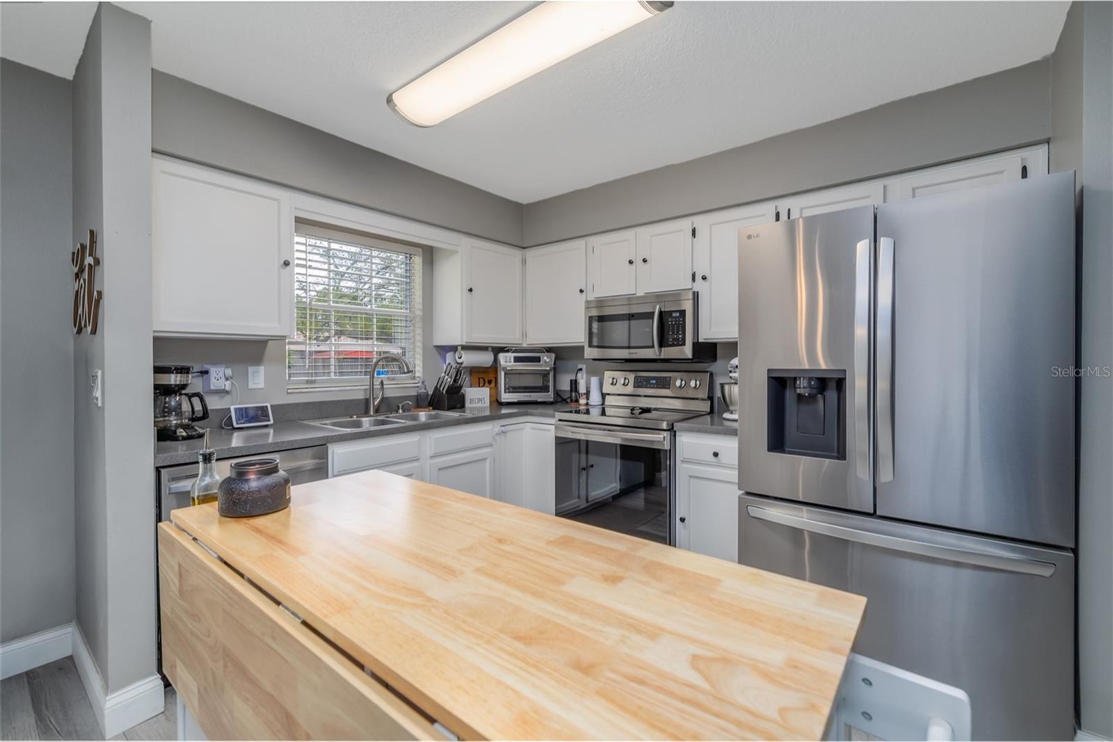 340 PARK AVE, ORANGE CITY, FL, 32763