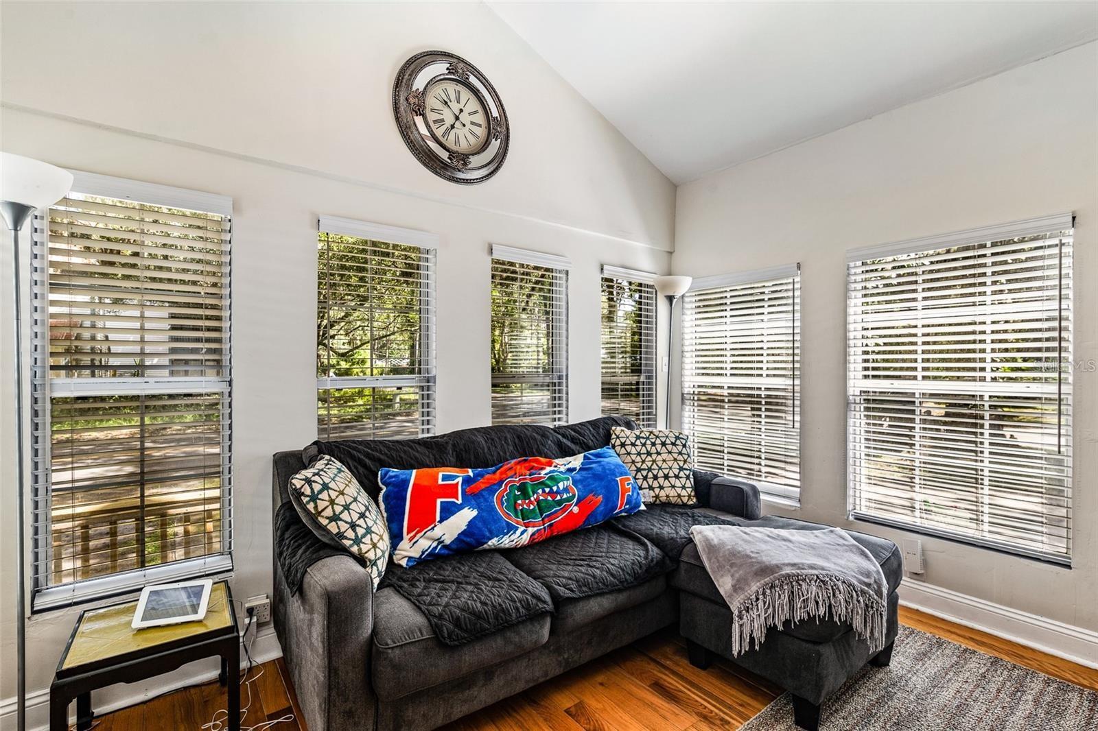 1203 NW 12TH AVE, GAINESVILLE, FL, 32601