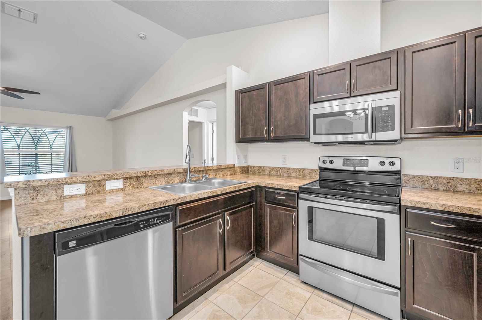 6906 297TH AVE N, CLEARWATER, FL, 33761