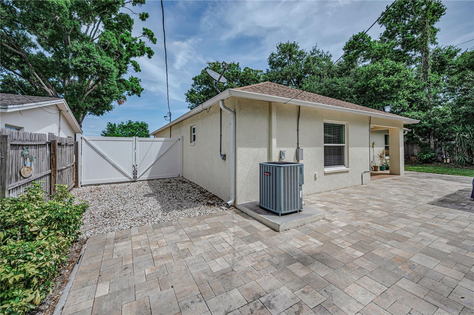 6906 297TH AVE N, CLEARWATER, FL, 33761