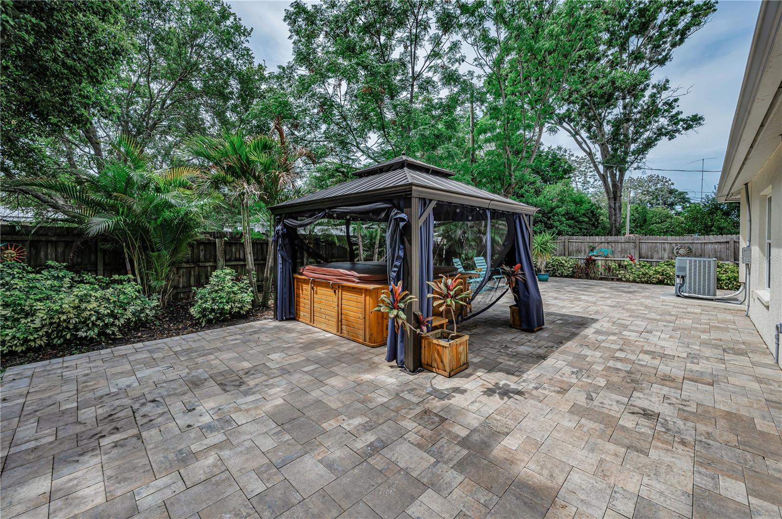6906 297TH AVE N, CLEARWATER, FL, 33761