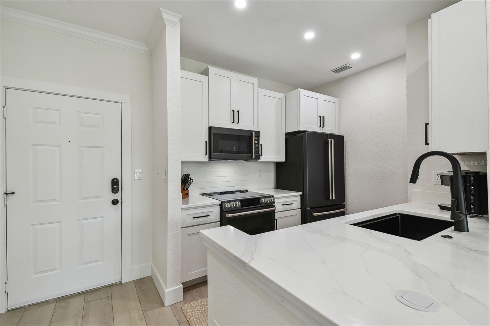 5000 CULBREATH KEY WAY #8-109, TAMPA, FL, 33611