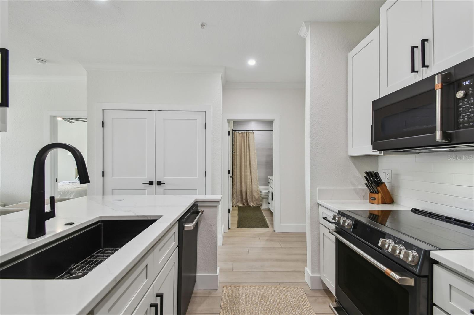 5000 CULBREATH KEY WAY #8-109, TAMPA, FL, 33611