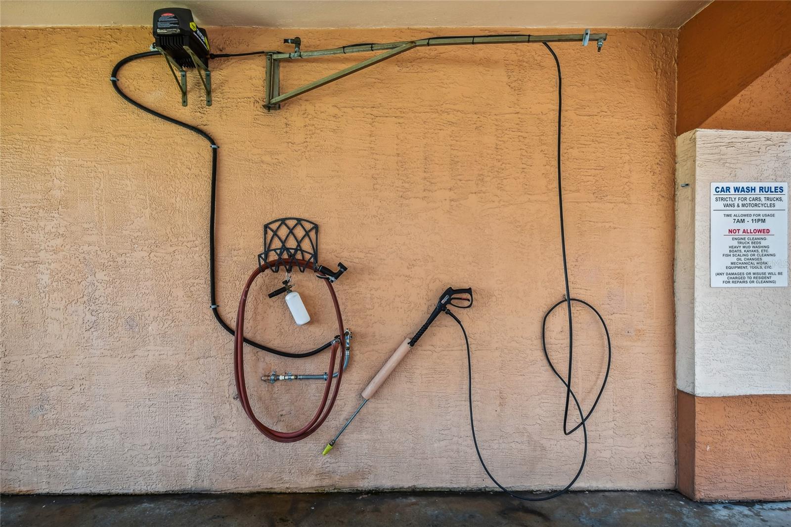 5000 CULBREATH KEY WAY #8-109, TAMPA, FL, 33611