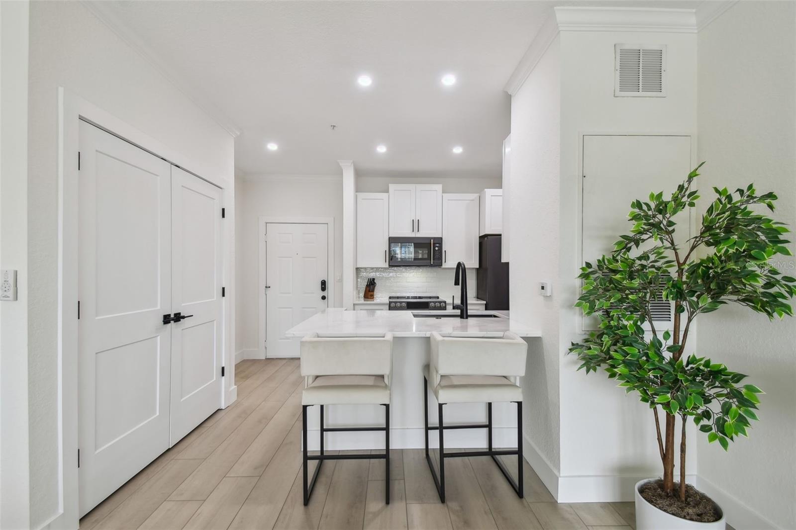 5000 CULBREATH KEY WAY #8-109, TAMPA, FL, 33611