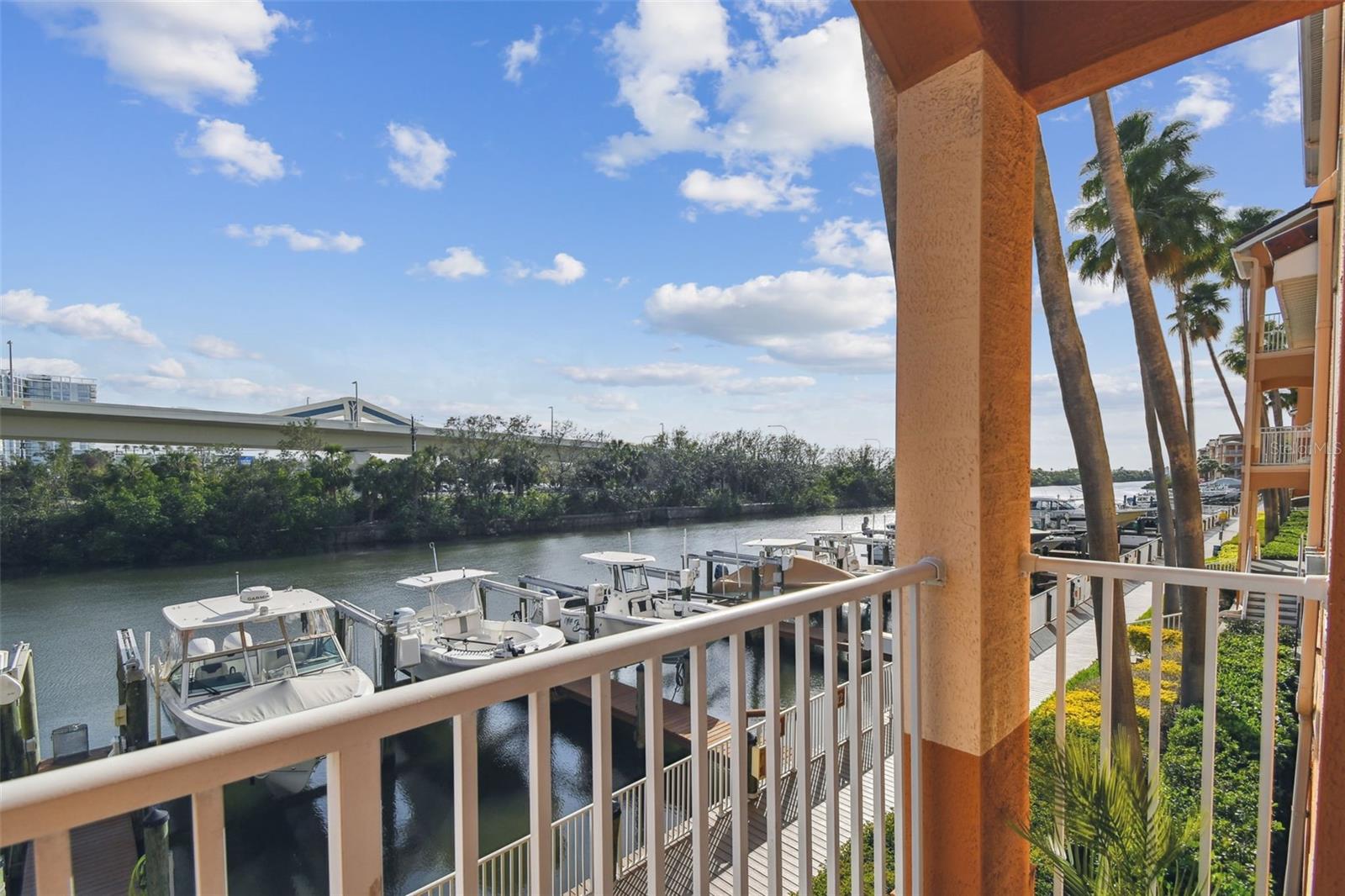 5000 CULBREATH KEY WAY #8-109, TAMPA, FL, 33611