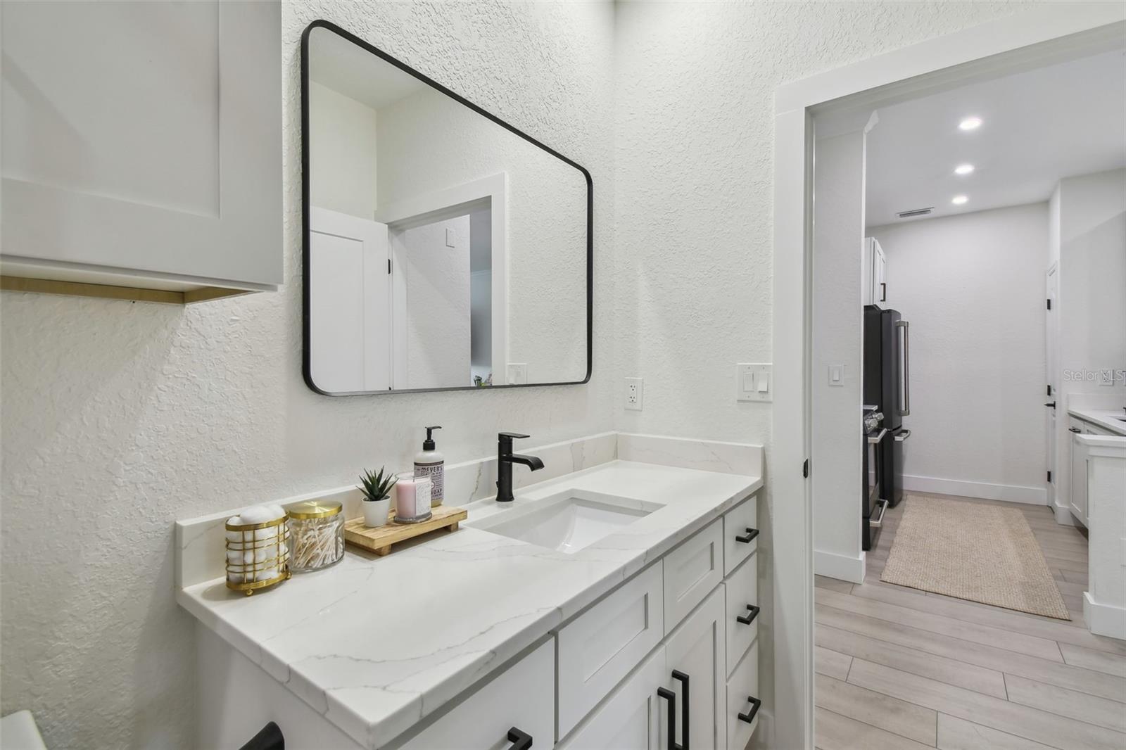 5000 CULBREATH KEY WAY #8-109, TAMPA, FL, 33611